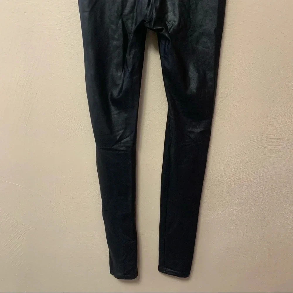 Spanx Faux Leather Leggings in Black Size Medium Petite - Picture 7 of 14